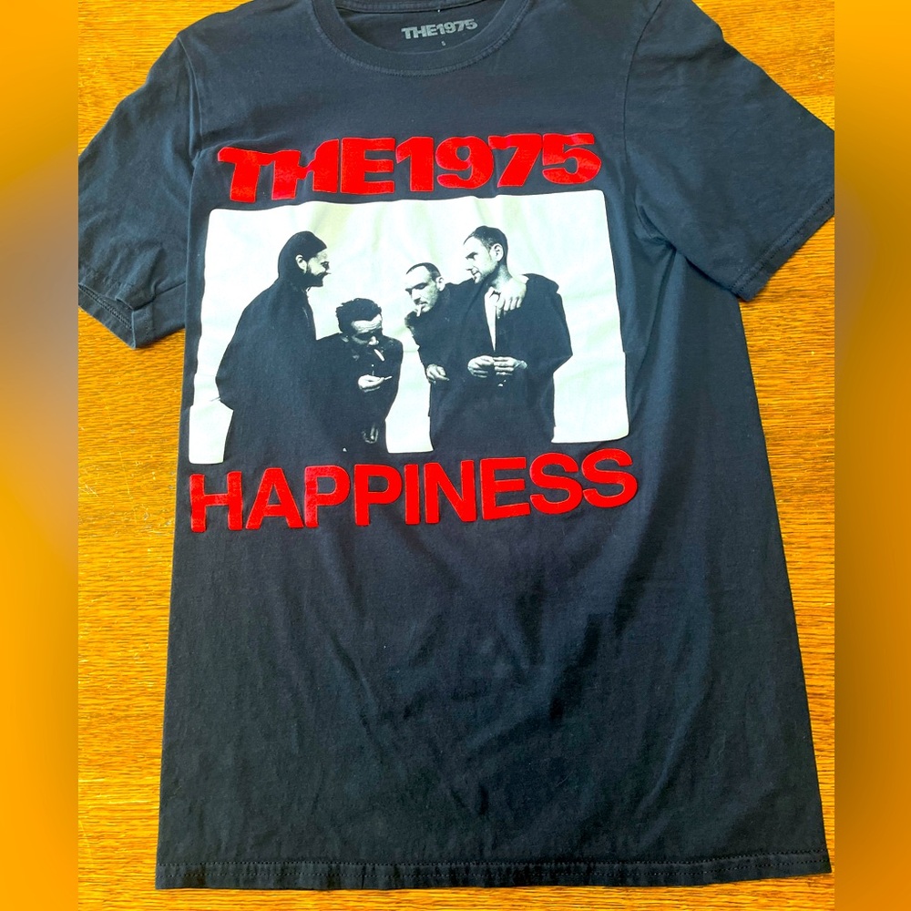 The 1975 band shirt